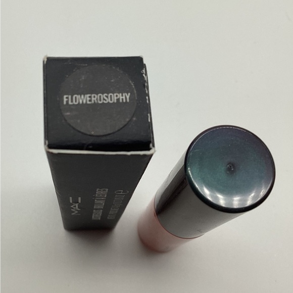 MAC Cosmetics Lusterglass in Flowerosophy - BNIB, Rare & Discontinued - Picture 5 of 11